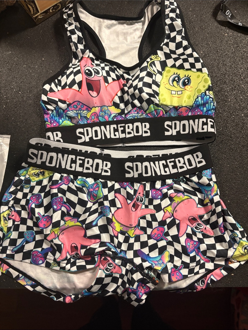 SpongeBob Graphic Sports Bra & Shorts Set - Black, White, Pink, Yellow